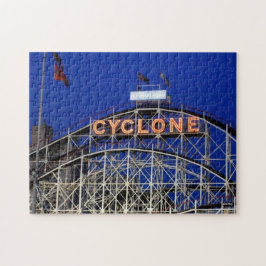 "Cyklone Rollercoaster at Night" Jigszawpuzzle Pussel