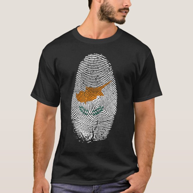 Cyperns fingeravtryck av Flagga finns i mitt DNA f T Shirt (Framsida)