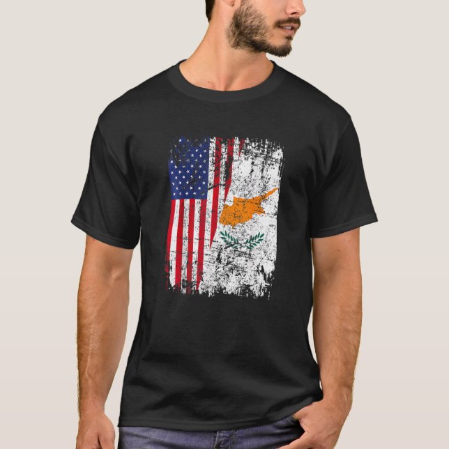 CYPRIOT ROOTS Half American Flag USA CYPRUS FLAG T Shirt (Framsida)