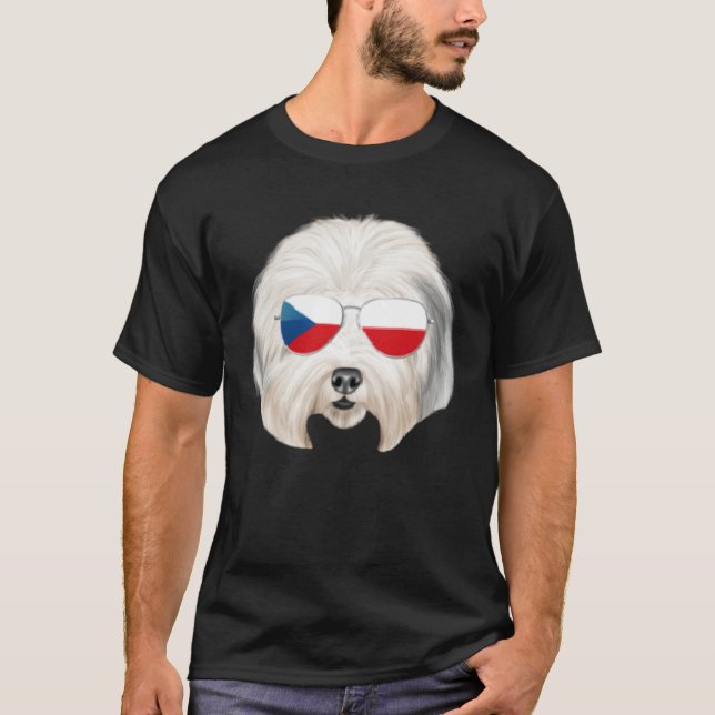 Czech Flag Old English Sheepdog Dog Czech Republic T Shirt (Framsida)
