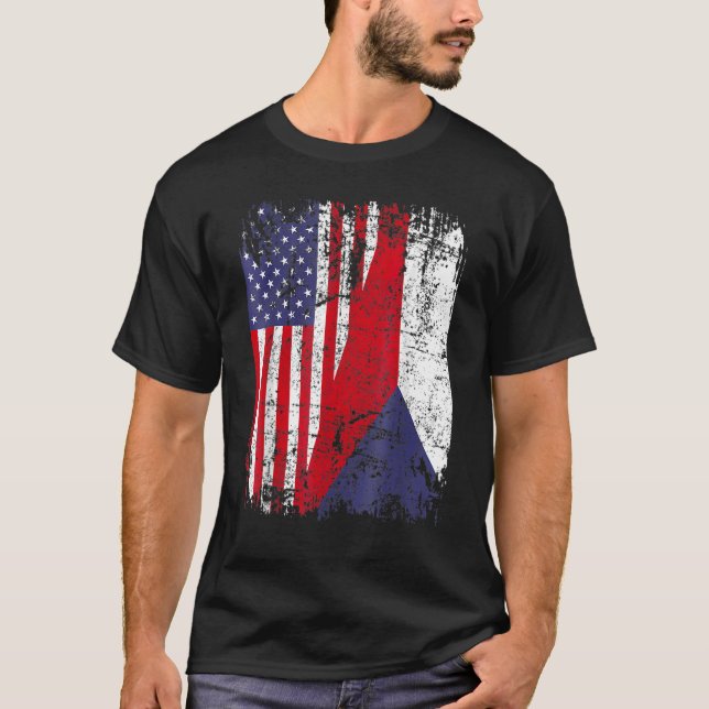 CZECH REPUBLIC ROOTS Half American Flag CZECH T Shirt (Framsida)