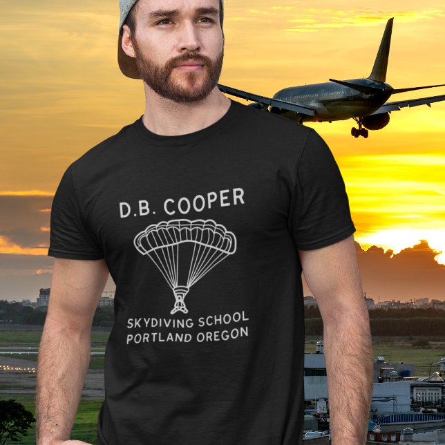 D.B. Cooper Skydiving School T Shirt (Skapare uppladdad)