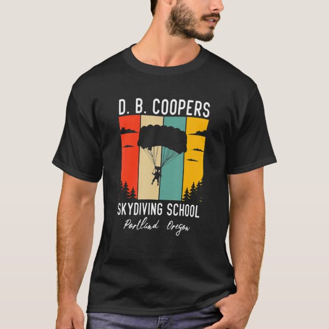 D B Coopers Skydiving School T Shirt (Framsida)