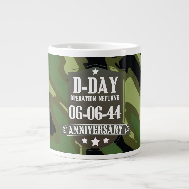 D-Day-jubileumsnål med kamouflage Jumbo Mugg (Framsidan)