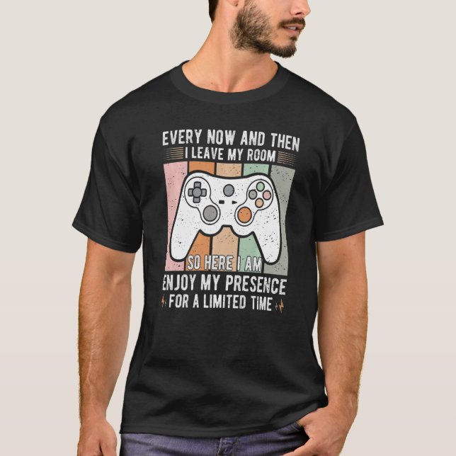 då och då lämnar jag mitt rum   spel Premie T Shirt (Framsida)