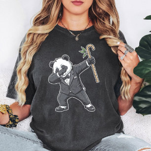 Dabbig tuxedopanda med bambustav t shirt