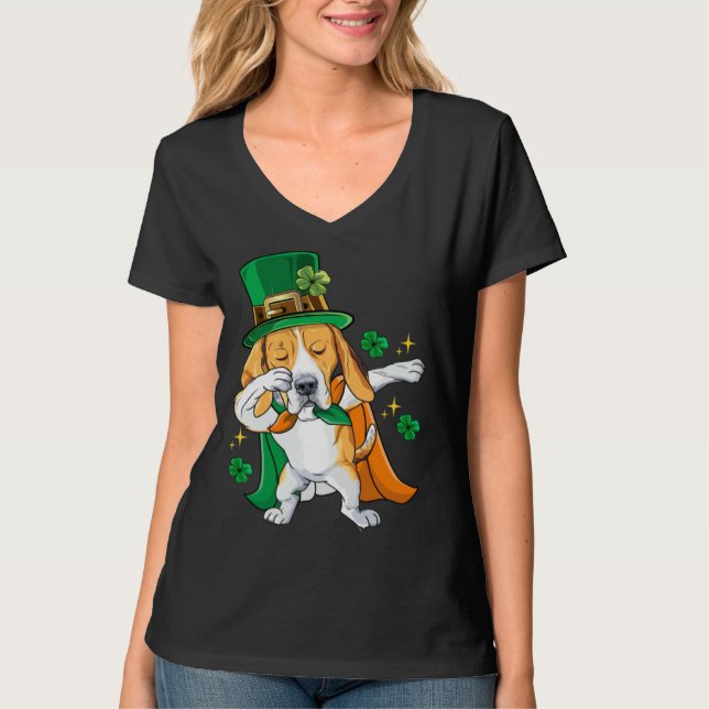 Dabbing Beagle Leprechaun St Patricks Day T Shirt (Framsida)