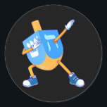 Dabbing Dreidel Hanukkah Dancing Chanukah Girls Runt Klistermärke<br><div class="desc">Dabbing Dreidel Hanukkah Dancing Chanukah Girls</div>