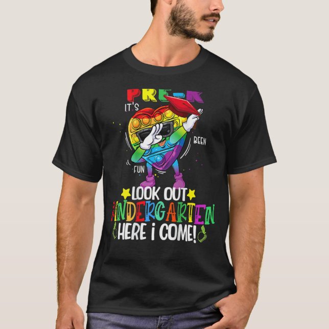 Dabbing Fidget Leksak, så långt före K Studenten K T Shirt (Framsida)