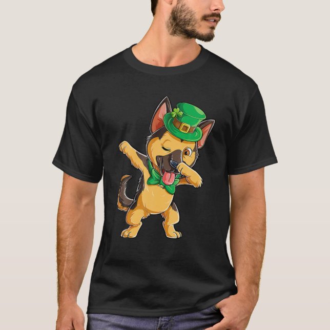 Dabbing German Shepherd St Patricks Day Boys Lepre T Shirt (Framsida)