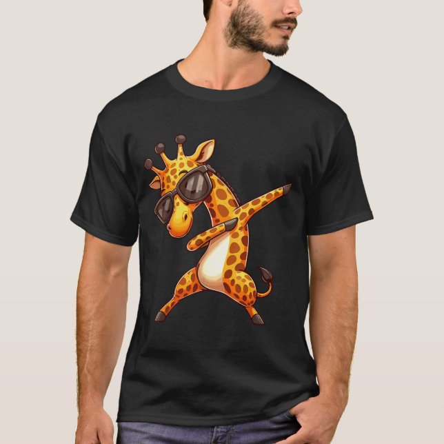 Dabbing Giraffe  T Shirt (Framsida)
