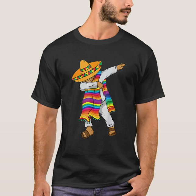 Dabbing Mexican Poncho Cinco De Mayo Costume T Shirt (Framsida)