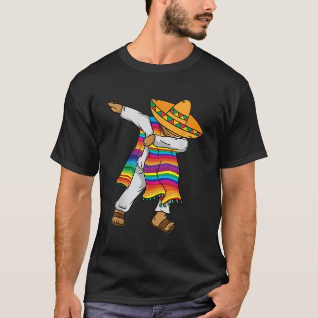Dabbing Mexican Poncho Shirt Cinco De Mayo Costume T Shirt (Framsida)