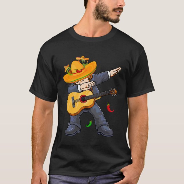 Dabbing Mexico Mariachi & Guitar Cinco De Mayo Boy T Shirt (Framsida)