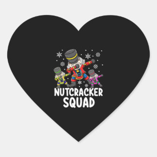 Dabbing Nutcracker Cousin Squad Funny Matching Hjärtformat Klistermärke