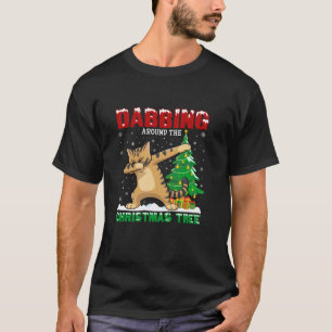 Dabbing omkring Julgran Savannah Cat Xma T Shirt