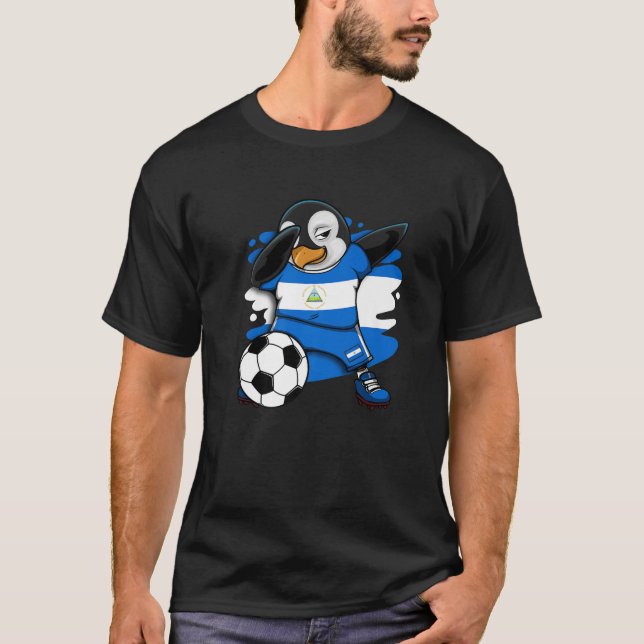 Dabbing Penguin Nicaragua Soccer Fläkt Jersey Foot T Shirt (Framsida)