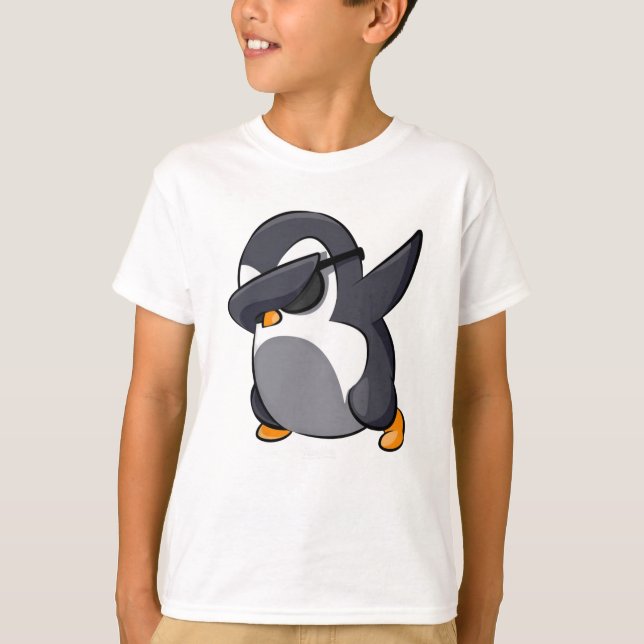 Dabbing Penguin T Shirt (Framsida)