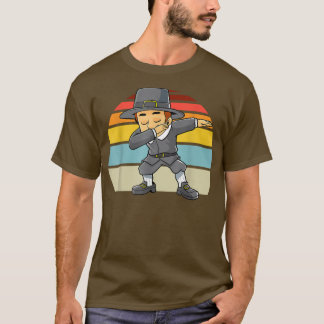 Dabbing Pilgrim Thanksgiving Retro Boys Kids Toddl T Shirt