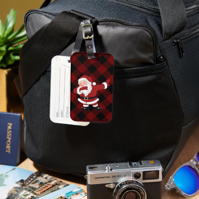 Dabbing Red Play Jultomten | Roligt Rustic Buffalo Bagagebricka (Framsida & Baksida)