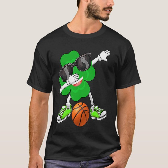 Dabbing Shamrock & Basketball Boll St Patrick's Da T Shirt (Framsida)