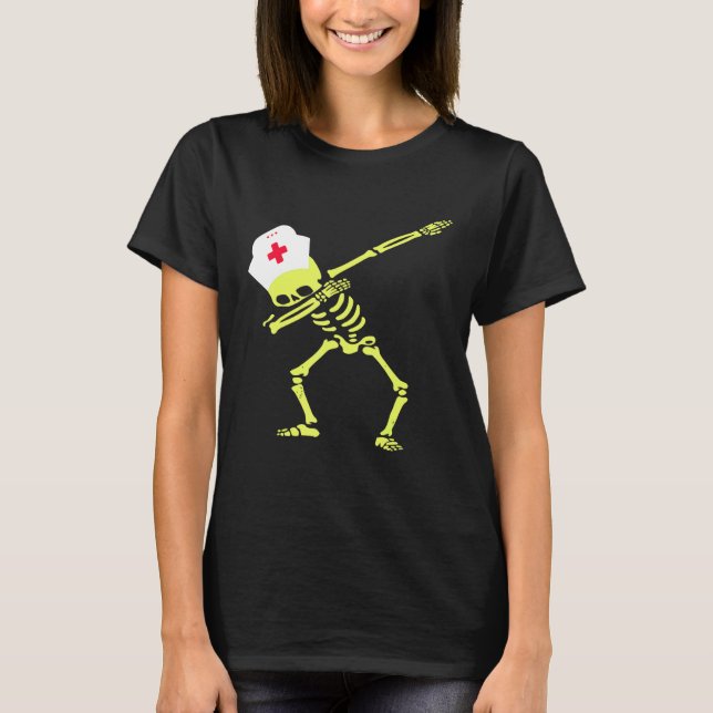 Dabbing Skeleton Radioactive Nurse Halloween Costu T Shirt (Framsida)