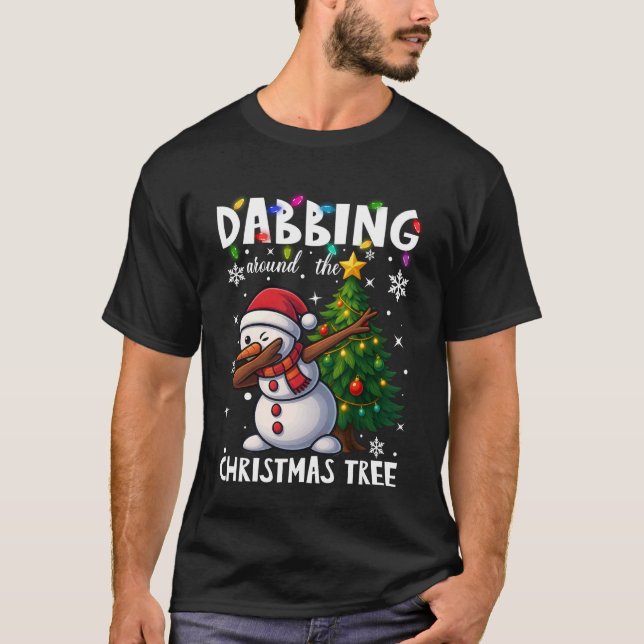 Dabbing Snowman Santa Squad Christmas Tree Boys Me T Shirt (Framsida)