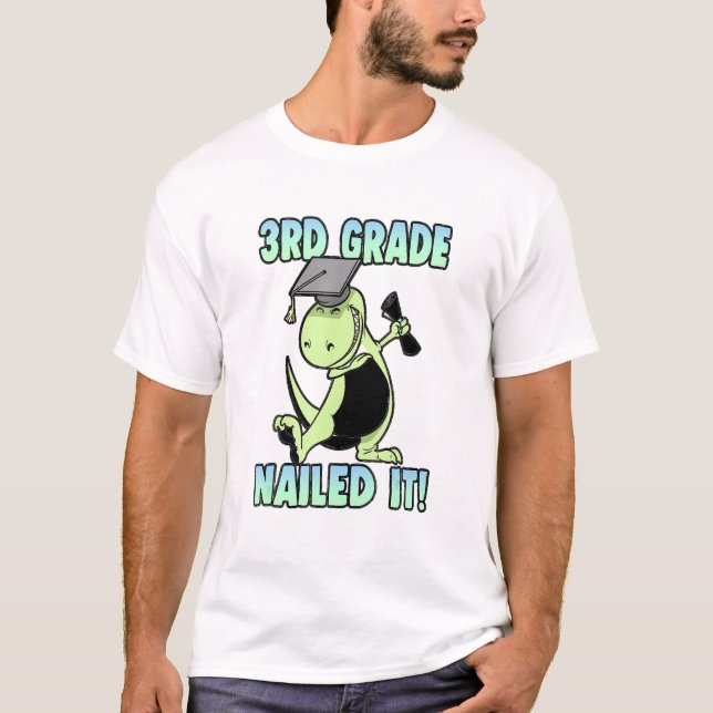 Dabbing T-Rex Dinosaur 3:e Klass Nail IT. T Shirt (Framsida)