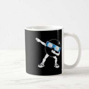 Dabbing Total Solar Eclipse 2024 Roligt Dab Boys G Kaffemugg