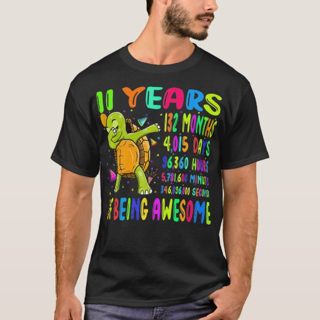 Dabbing Turtle 11 Years 132 Months Kids 11th Birth T Shirt (Framsida)
