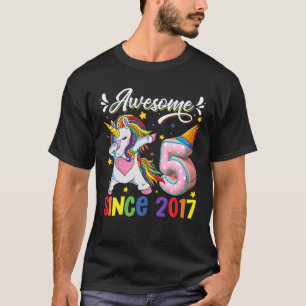 Dabbing Unicorn 5 Birthday Fantastisk 2017 5 År O T Shirt