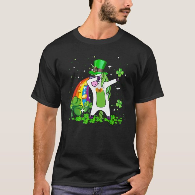 Dabbing Unicorn Rainbow Happy St Patricks Day Iris T Shirt (Framsida)