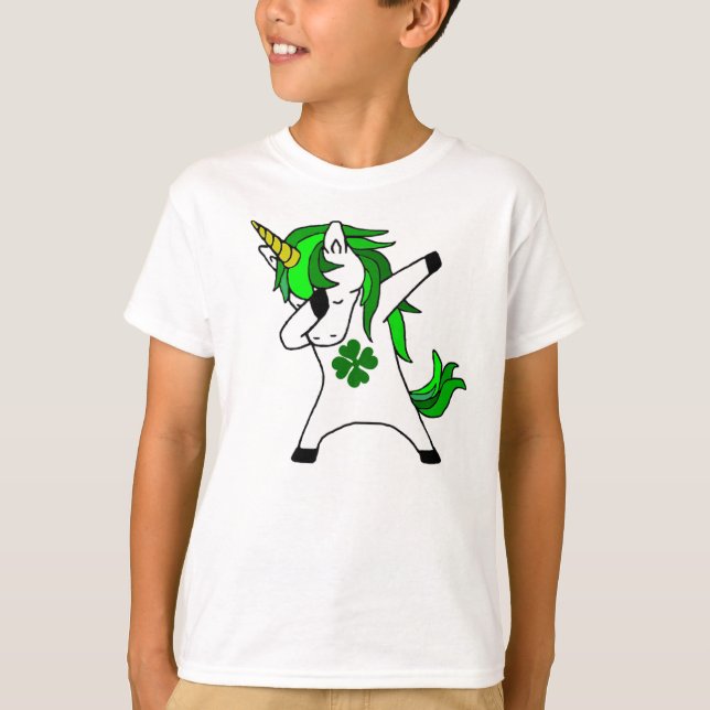 Dabbing Unicorn St. Patrick Day Grönt Shamrock T Shirt (Framsida)