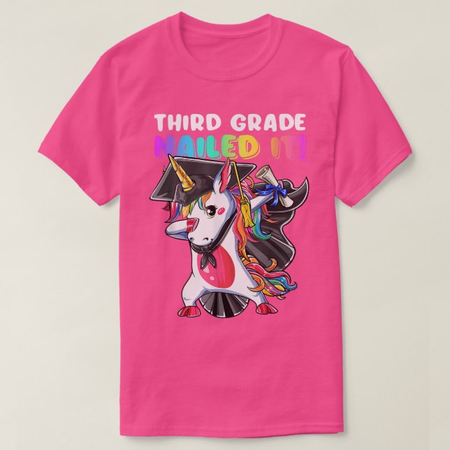Dabbing Unicorn TredKlass Studentmössa Gown Gi T Shirt (Design framsida)
