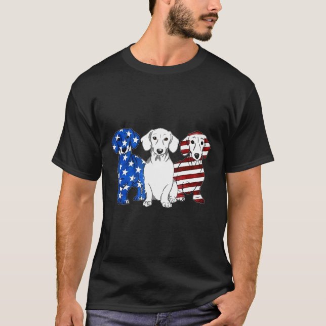 Dachshund American Flagga Woman för 4 juli T Shirt (Framsida)