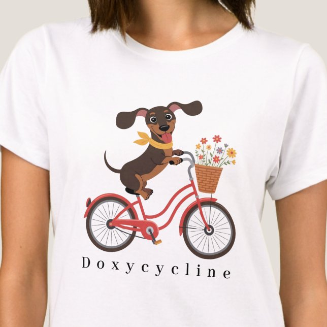Dachshund Dog On Bike Doxycycline Cycling T Shirt (Skapare uppladdad)