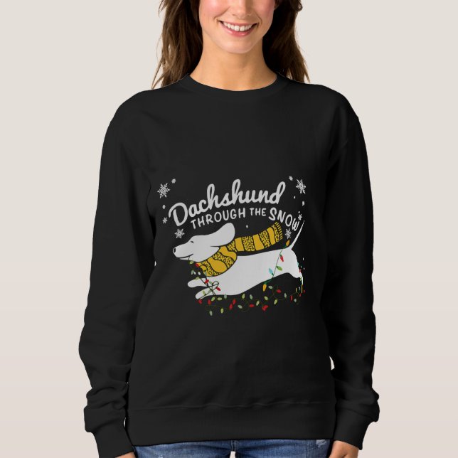 Dachshund Fairy Lights Through The Snow T Shirt (Framsida)