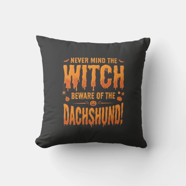 Dachshund Halloween Häxa Varning Typografi Vektor Kudde (Framsida)