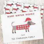 Dachshund Hund i Santa Hat-Roligten Julkort<br><div class="desc">Cute and adsible Dachshund Sauses eller Wiener hund in a festive red and white trized sweater. Ändra namn och hälsning för att anpassa sig. Originalkonst av Nic Squirrell.</div>