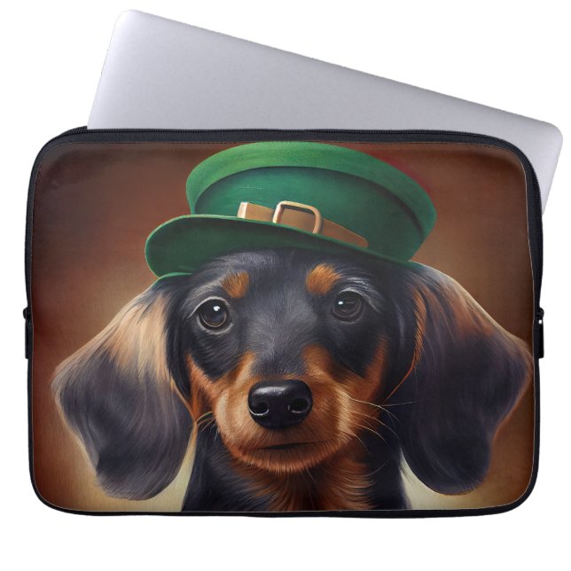 Dachshund Hund i St. Patrick Dress Laptop Fodral (Framsidan)