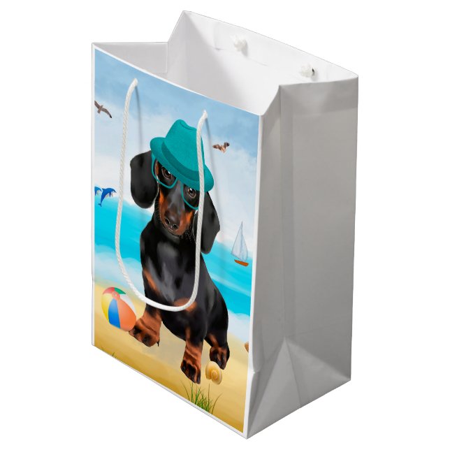 Dachshund Hund on Beach (Framsidan Vinklad)