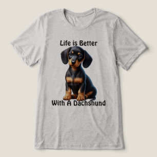 Dachshund Puppy Sitta och Tittar med ocent T Shirt