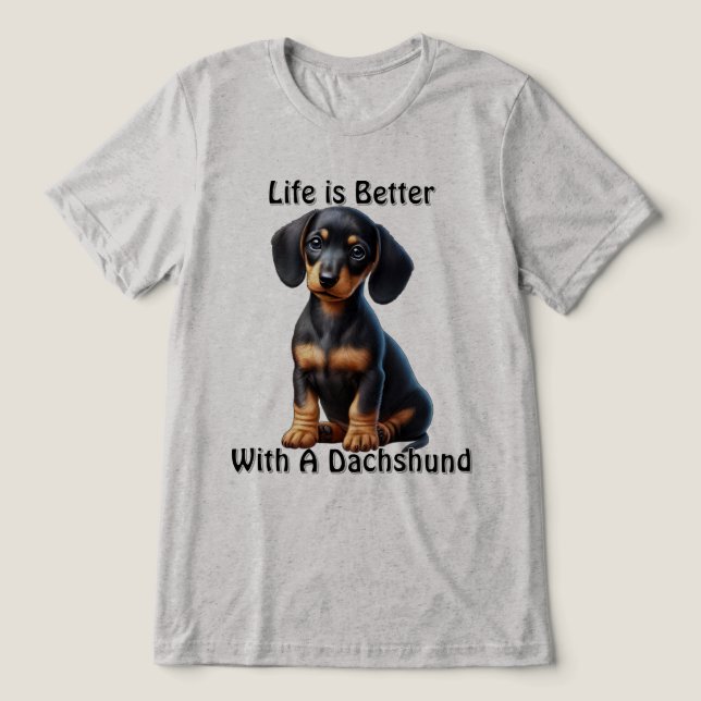 Dachshund Puppy Sitta och Tittar med ocent T Shirt (Design Framsida)