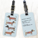Dachshund Sause Hund Personlig Luggage Tag Bagagebricka<br><div class="desc">Sötad liten Dachshund-korv eller wiener hundar i lygstickor. Perfekt för hundälskare och hundvalkare. Originalkonst av Nic Squirrell. Ändra kontaktinformationen på baksidan.</div>
