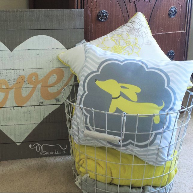 Dachshund ThLED Nursery Gult Kön Neutral Kudde (Yellow dachshund cushion)