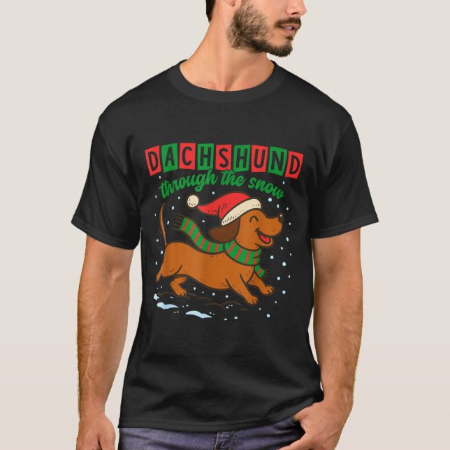 Dachshund Through The Snow Funny Christmas Wiener  T Shirt (Framsida)