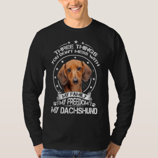 Dachshund Tröja Tre Saker Du Inte Skämtar Med