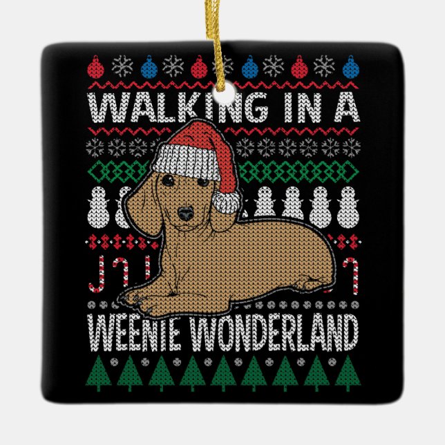 Dachshund Walking in a Weenie Wonderland Julgransprydnad Keramik (Framsida)