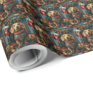Dachshundhund med julklappar öppen spis presentpapper