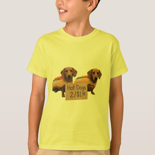 Dachshunds sold as hot dogs t shirt (Framsida)